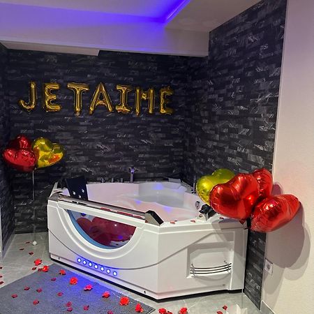Апартаменты T3 5 Etoile Jacuzzi Тулуза Экстерьер фото