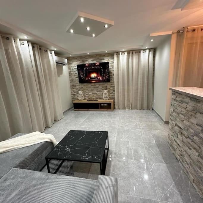 Апартаменты T3 5 Etoile Jacuzzi Тулуза Экстерьер фото