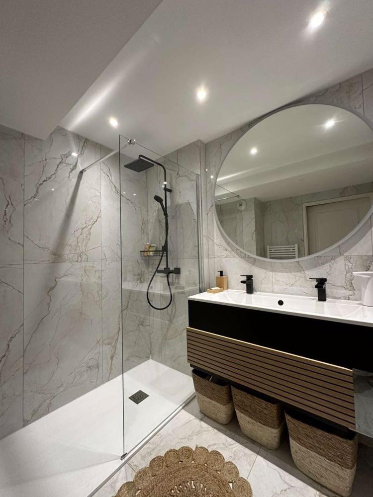 Апартаменты T3 5 Etoile Jacuzzi Тулуза Экстерьер фото